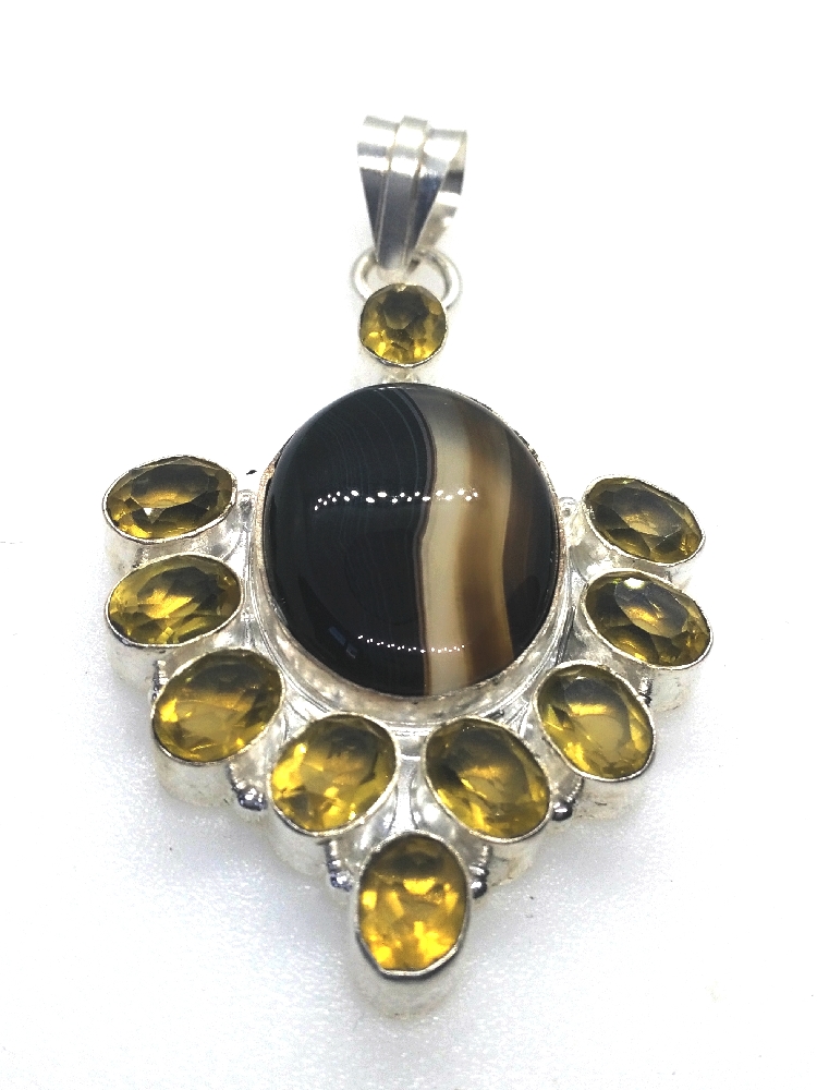 Pendentif en agate naturelle polie - couleur jaune